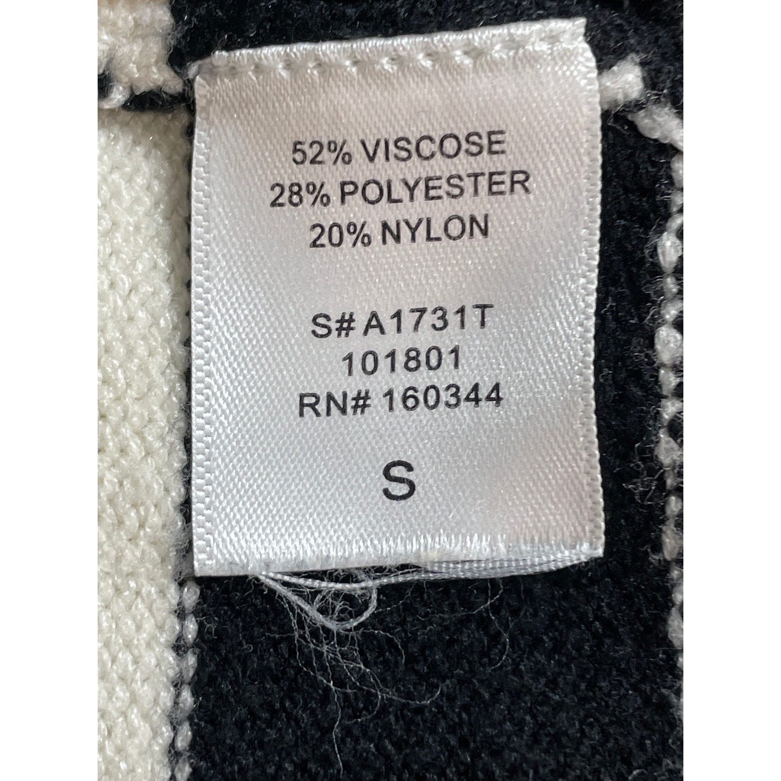 Isalis Women's Ivory Black Striped Long Sleeve Polo Cropped Sweater Top Size S — image 6 of 6